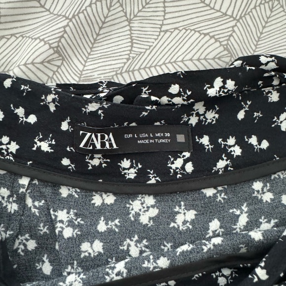 Zara flower skirt - Picture 4 of 4